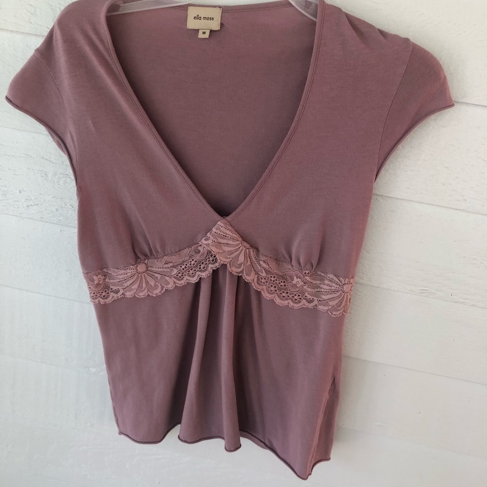 Ella Moss Medium Pink Lace V Neck Top
